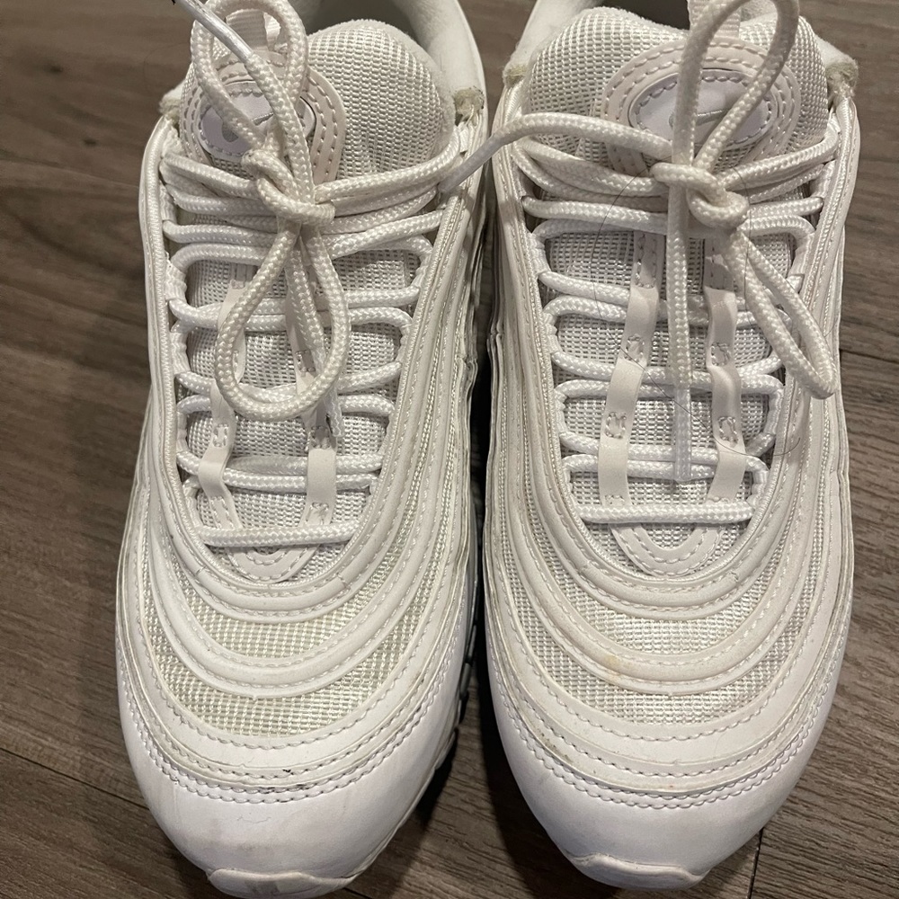 White nike running shoes